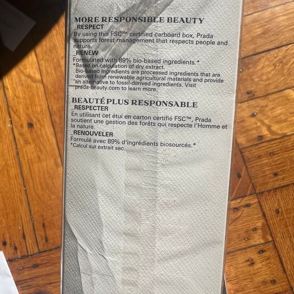 NIB Prada Augmented Skin Cleanser and Moisturizer - Picture 3 of 4